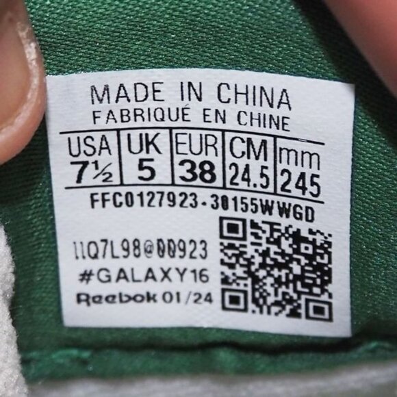 Reebok Galaxy 16 Classic Retro Sneakers Women's 7.5 White / Green 30155WWGD - Picture 10 of 11